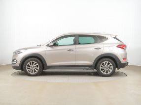 Hyundai Tucson - 2015