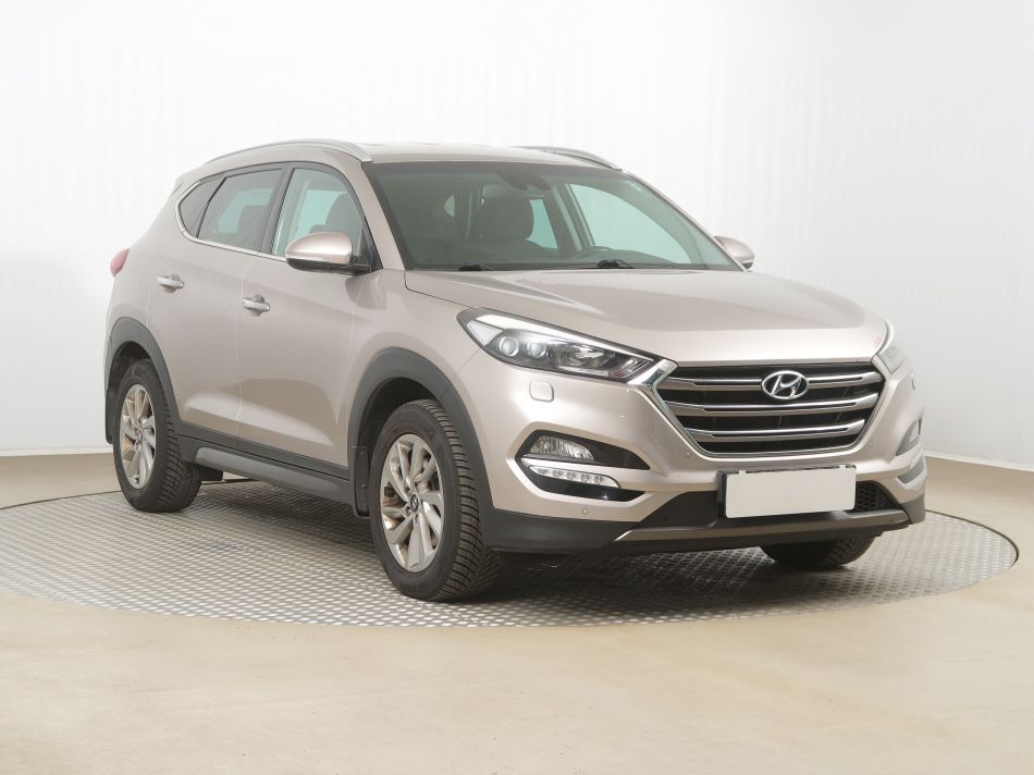 Hyundai Tucson - 2015