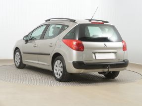 Peugeot 207 - 2008