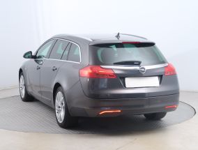 Opel Insignia - 2013