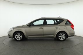 Kia Ceed - 2010