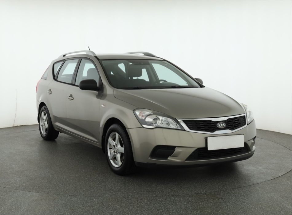 Kia Ceed - 2010
