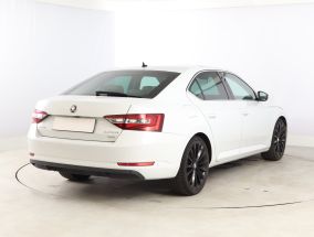 Škoda Superb - 2018