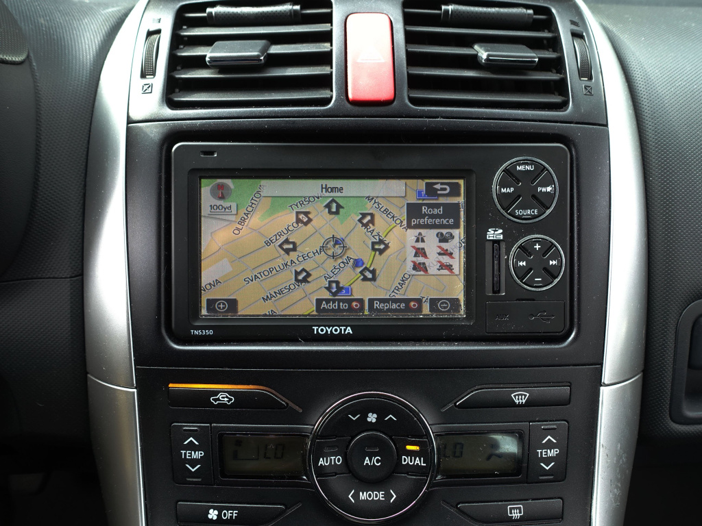 Toyota Auris