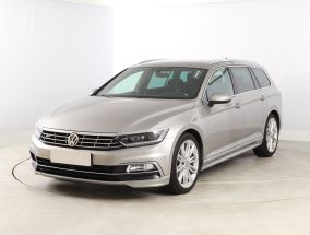 Volkswagen Passat - 2016