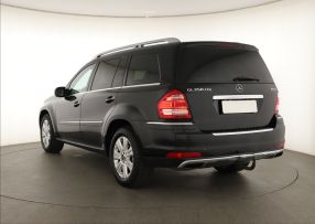 Mercedes-Benz GL - 2010