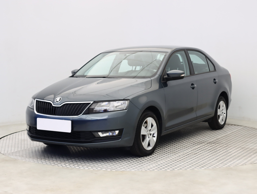 Škoda Rapid