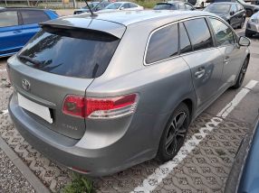 Toyota Avensis - 2010