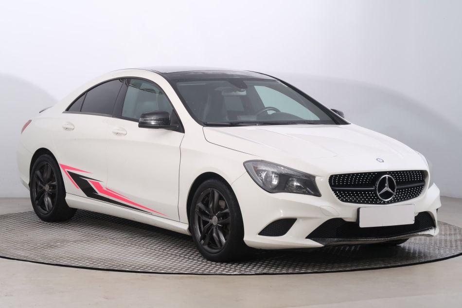 Mercedes-Benz CLA - 2014