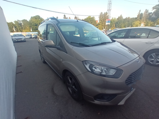 Ford Tourneo Courier 2019