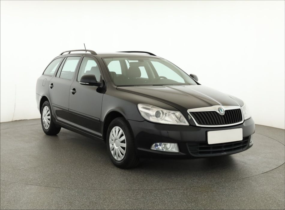 Skoda Octavia - 2011