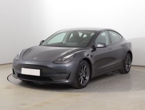 Tesla Model 3 - 2022
