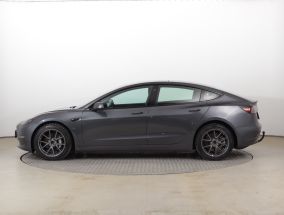 Tesla Model 3 - 2022