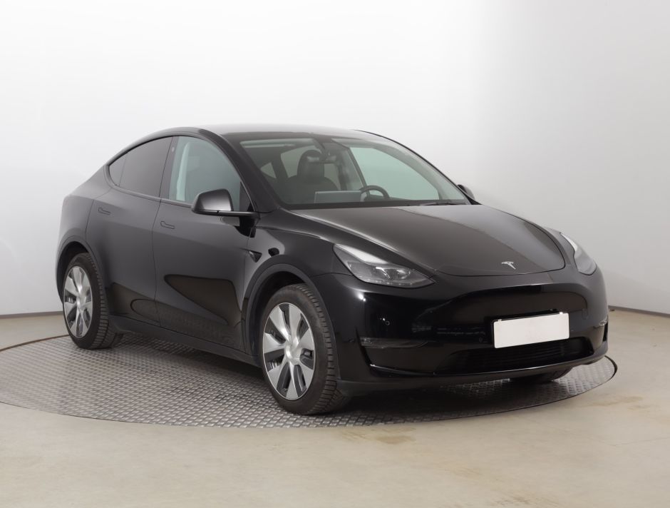 Tesla Model Y - 2022