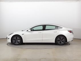 Tesla Model 3 - 2020