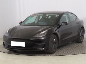 Tesla Model 3 - 2021