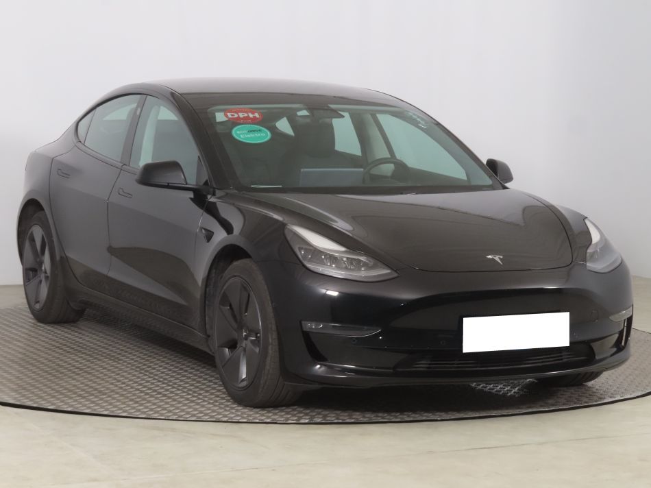 Tesla Model 3 - 2021