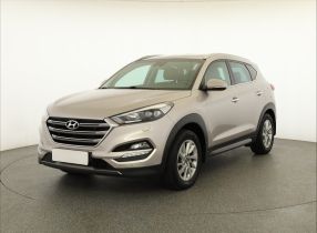 Hyundai Tucson - 2015