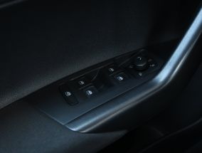 Volkswagen Polo - 2021