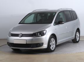 Volkswagen Touran - 2012