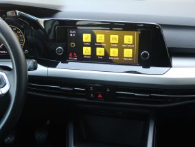 Volkswagen Golf - 2021