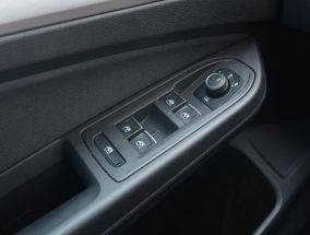 Volkswagen Golf - 2021