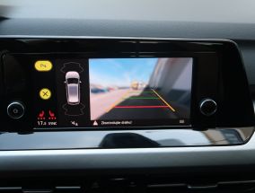 Volkswagen Golf - 2021
