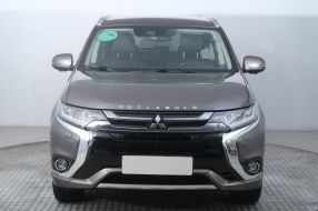 Mitsubishi Outlander - 2018