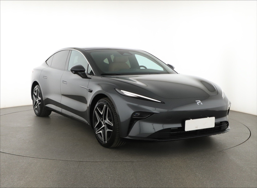 Rising F7, 2025