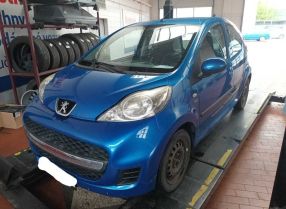 Peugeot 107 - 2009