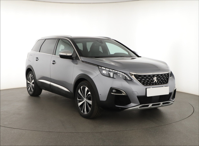 Peugeot 5008 2020