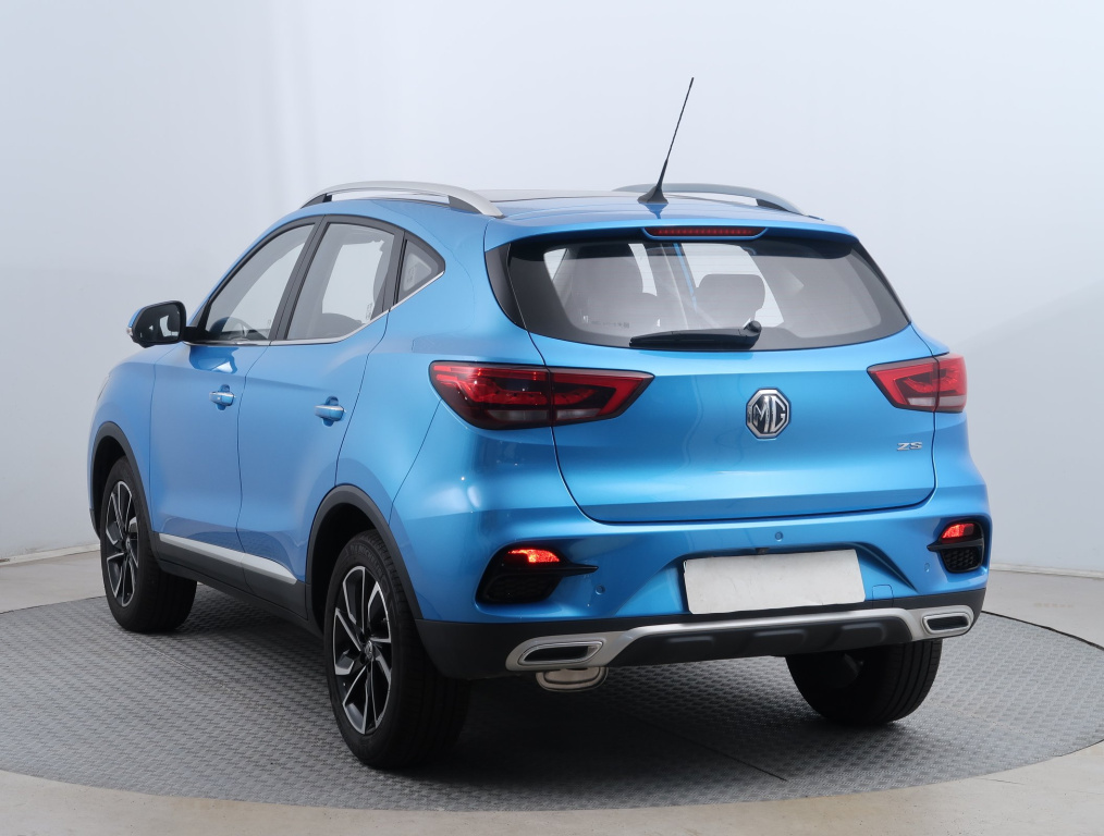 MG ZS SUV