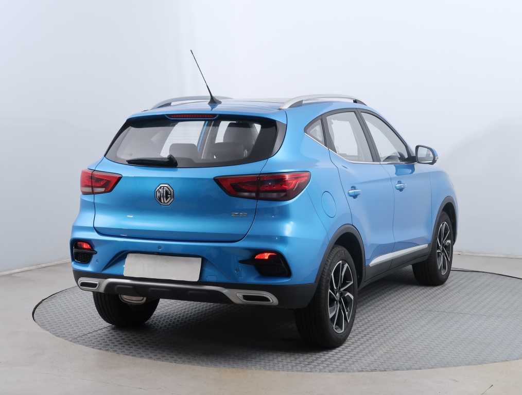 MG ZS SUV