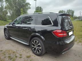 Mercedes-Benz GLS - 2016