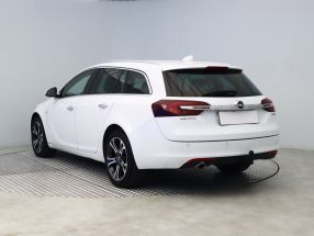 Opel Insignia - 2016
