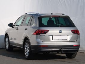 Volkswagen Tiguan - 2019