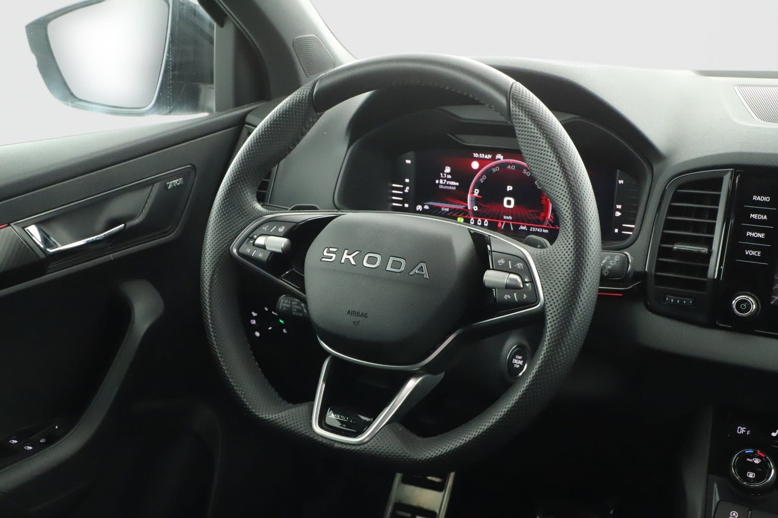 Škoda Karoq - 2025