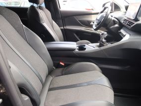 Peugeot 5008 - 2021