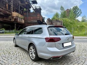 Volkswagen Passat - 2020