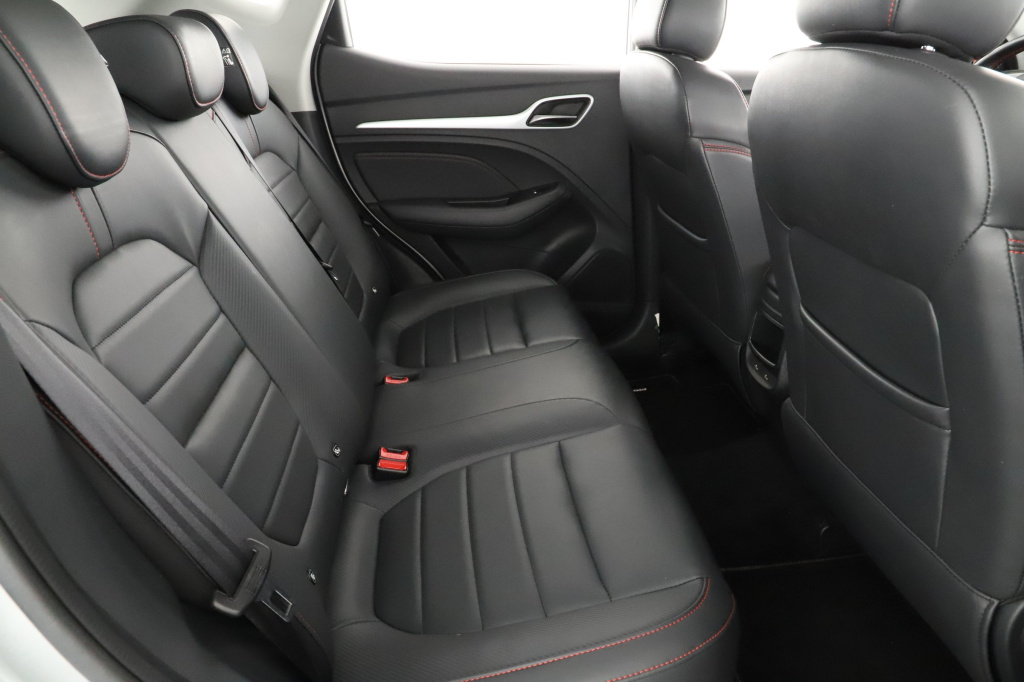 MG ZS SUV