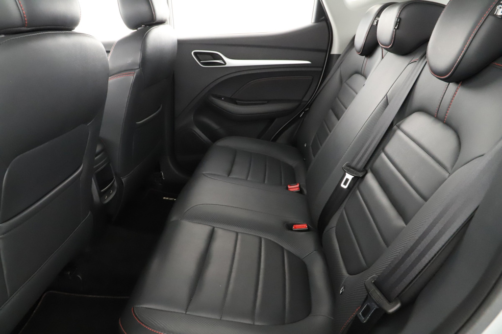 MG ZS SUV