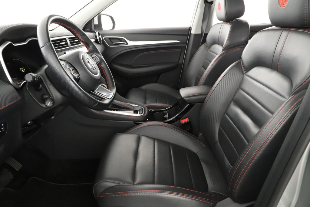 MG ZS SUV