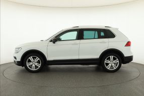 Volkswagen Tiguan - 2020