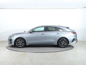 Kia ProCeed - 2021