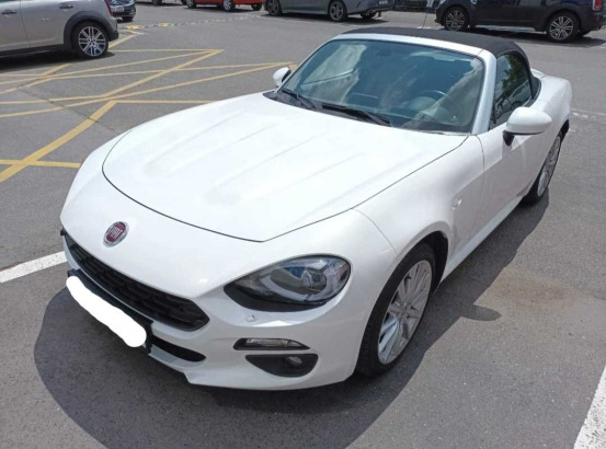 Fiat 124 Spider