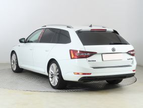 Skoda Superb - 2016