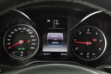 Mercedes-Benz V - 2019