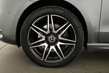 Mercedes-Benz V - 2019
