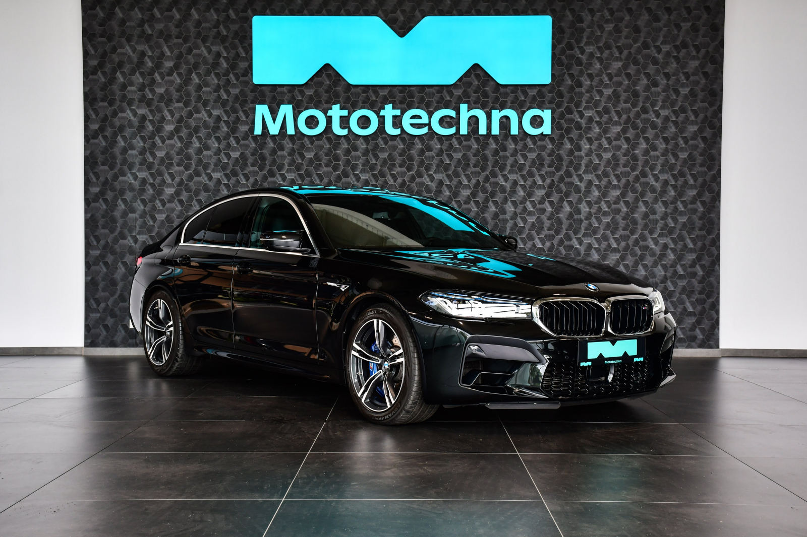 BMW M5 - 2023