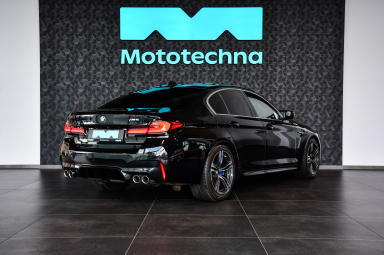 BMW M5 - 2023